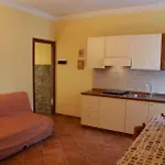 Casetta N.2 Con Piscina Ξενοδοχείο με διαμερίσματα Sarola
