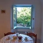 Casetta N.2 Con Piscina 3* Sarola