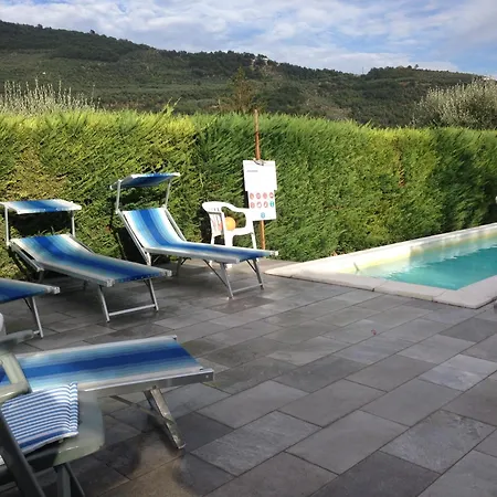 Casetta N.2 Con Piscina 3*