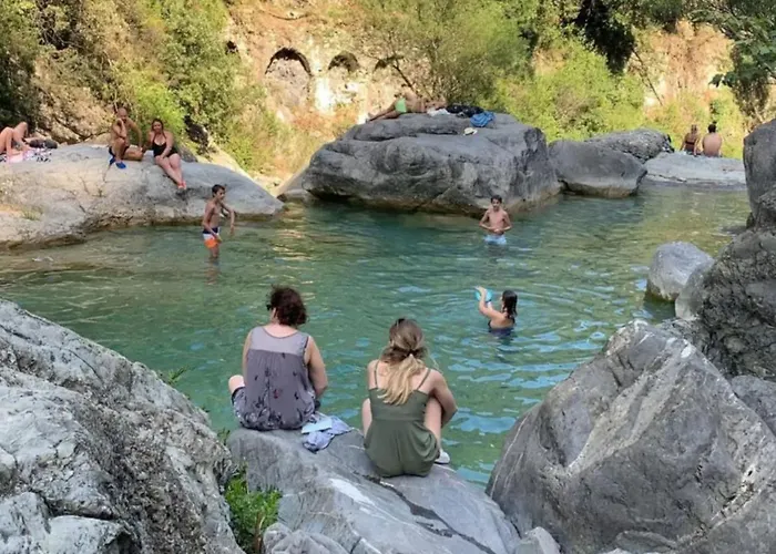 Апарт-отель Casetta N.2 Con Piscina Sarola